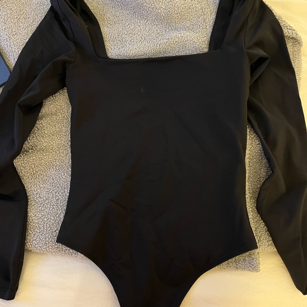 Babaton Classic Black Long Sleeve Bodysuit